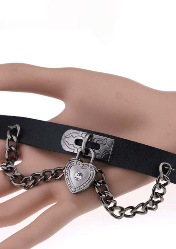 Chained Lock Heart Choker 