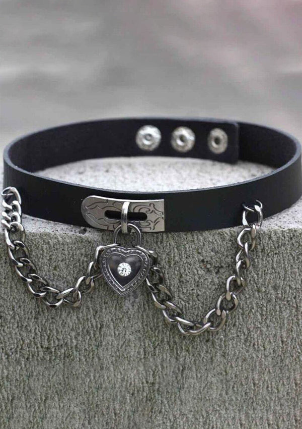 Chained Lock Heart Choker 