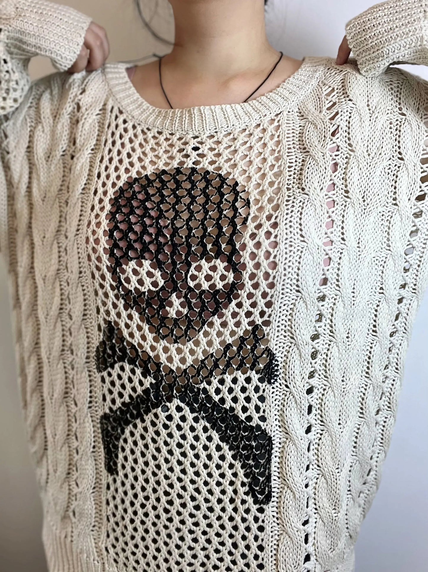 White Chocolate' Grunge Skull Prints Knitted Sweater