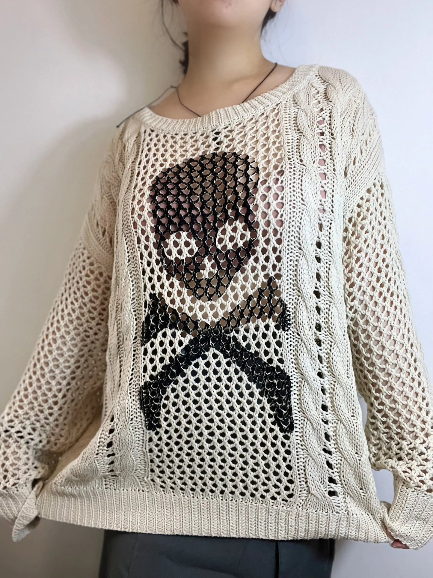 White Chocolate' Grunge Skull Prints Knitted Sweater