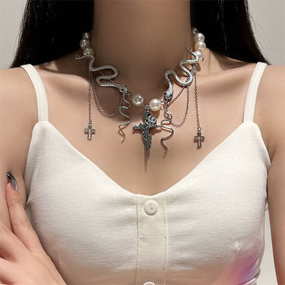 Cool Snake Shaped Necklace 
