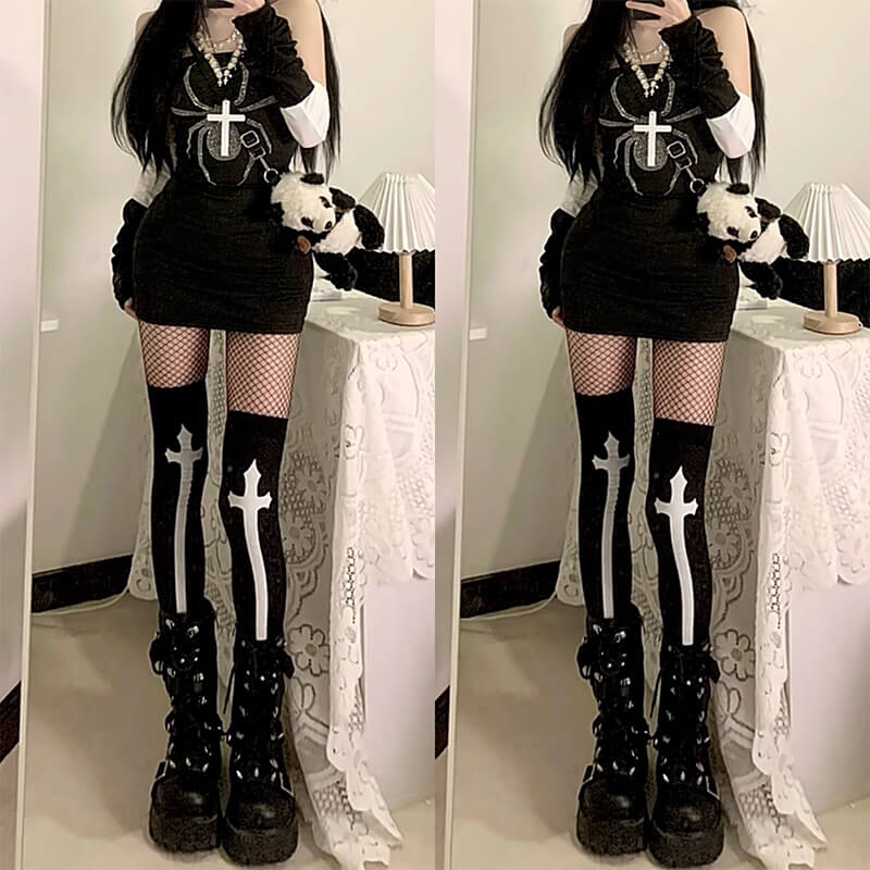 Bones darkness stockings c0177