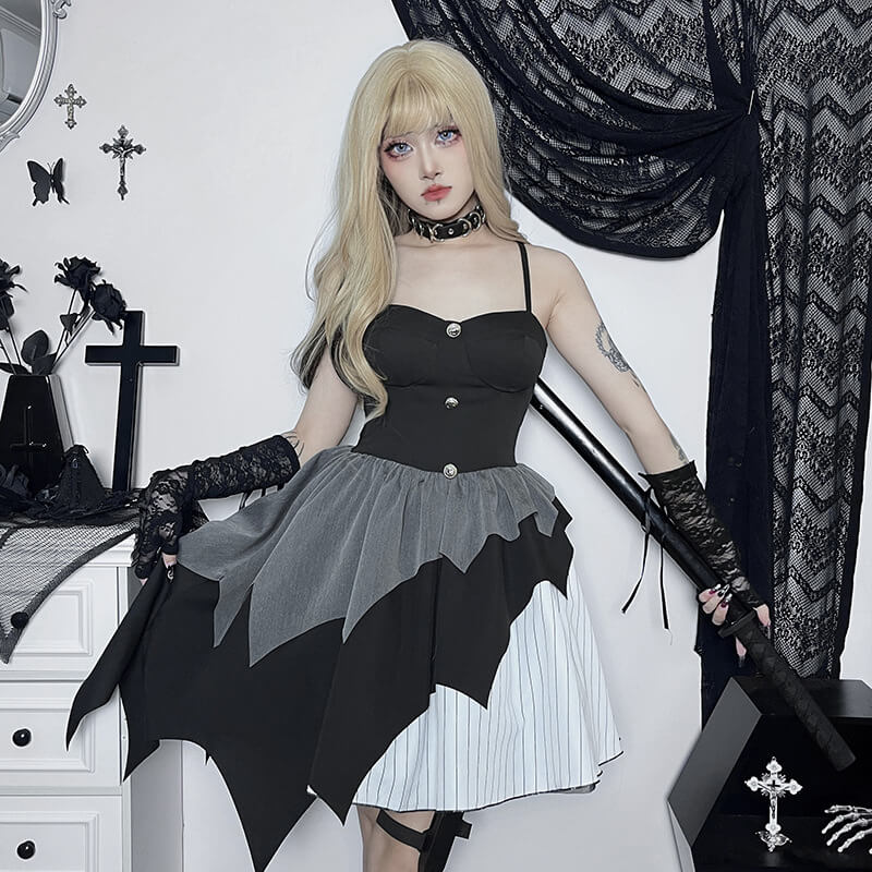 Gothic mood asymmetric suspender dress