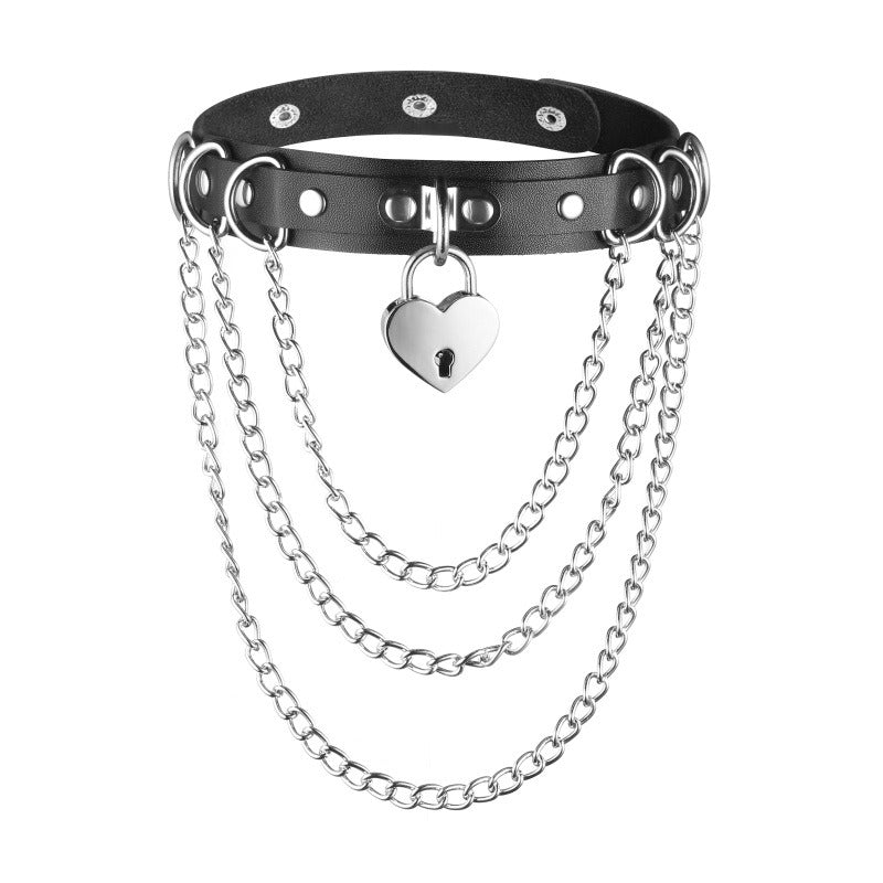 Heart or Circle Gothic Choker / Chain necklace Goth collar women 90s / Pu leather Accessory