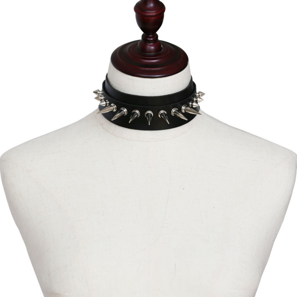 Leather Gothic Unisex Choker / Women's And Men's Spike Necklaces / Rivet Stud Jewelry