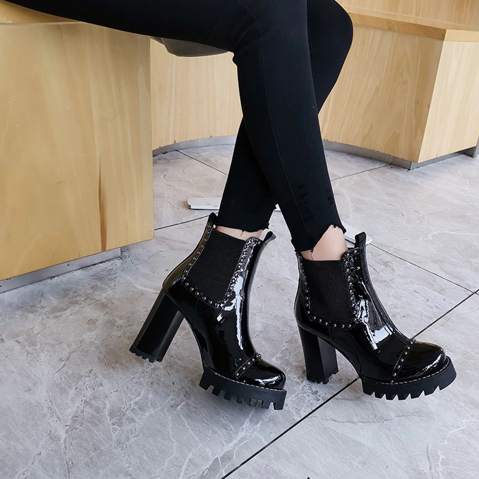 Rock Style Genuine Leather Ankle Boots / Round Toe Rivet Boots / High Heels Platform Shoes