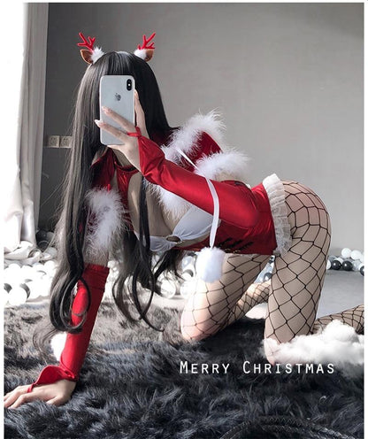 Santas Minion Cosplay 