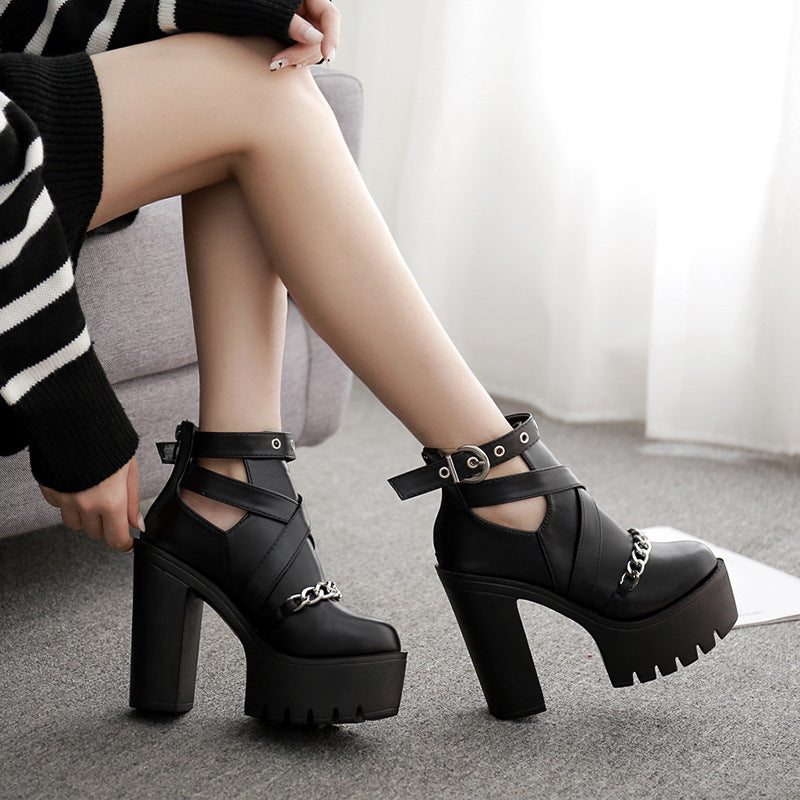 Women's Platform Ankle Boots with Chain from Front / Gothic Waterproof Platform High Heel Shoes